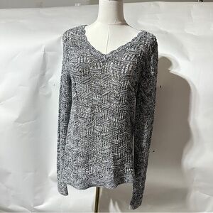LOFT Gray Open Knit Long Sleeve V-Neck Sweater Women’s Medium 100% Cotton Chic